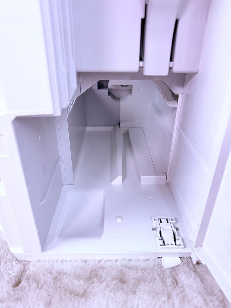綺麗です♪ パナソニック 空間除菌脱臭機 加湿空気清浄機 F-MV2100-WZ