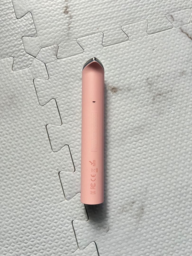 メディキューブ　ブースタープロミニ　美顔器　ピンク