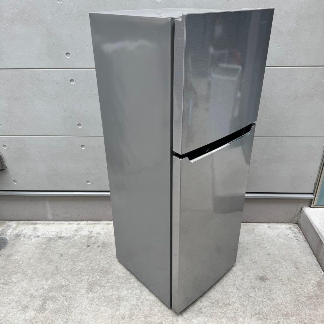 351⭐️2021年製美品★ハイセンス　冷蔵庫　大型　227L グレー　一人暮らし