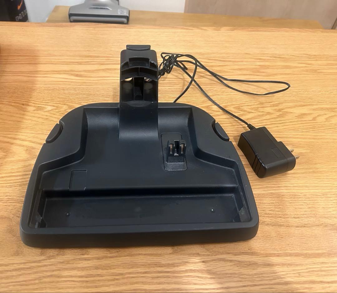 Panasonic コードレス掃除機 MC-SB10J-N