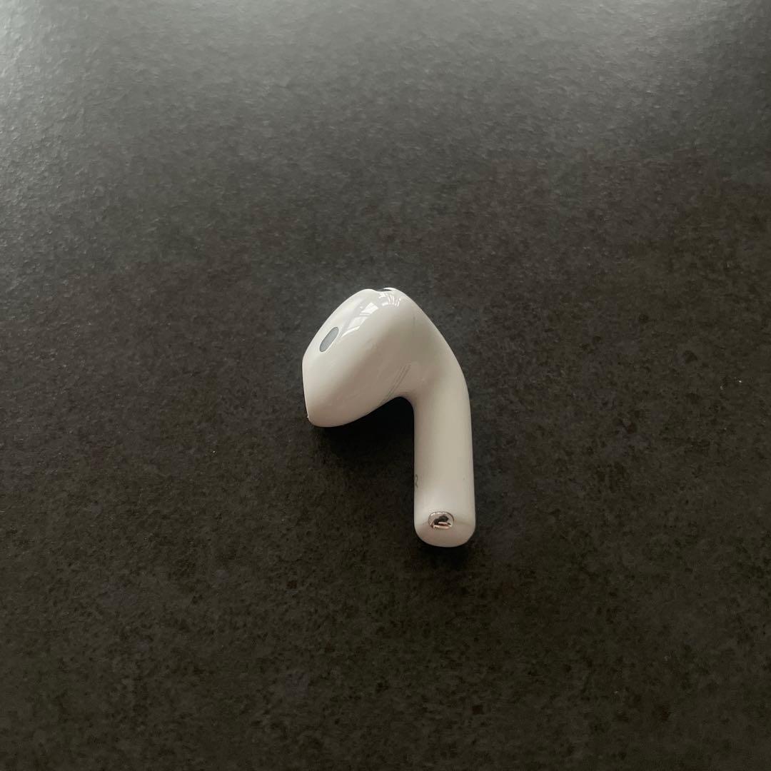 【超美品】Apple AirPods イヤホン 右耳用 ノイズキャンセリング付き