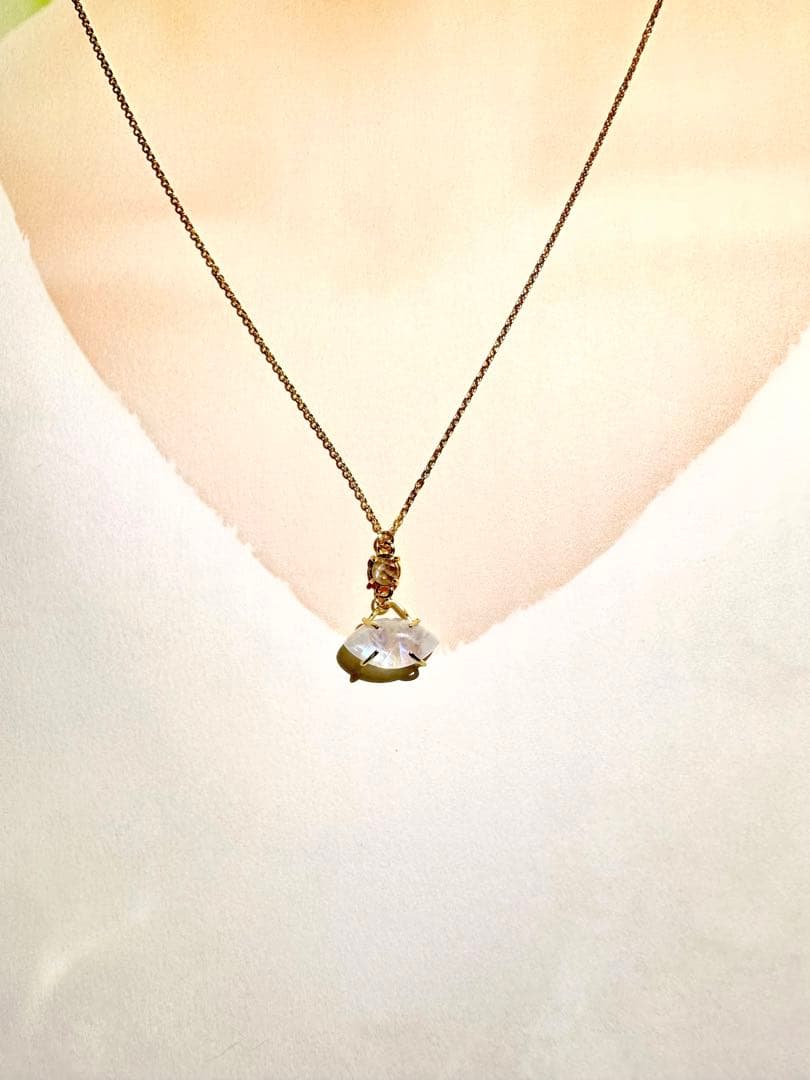 K18GP レインボームーンストーン　サファイア　ネックレス