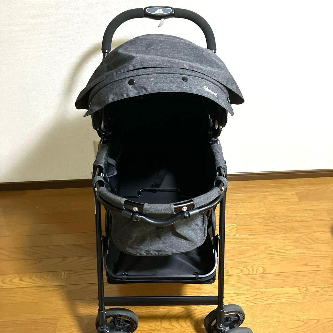 Combi コムペット ミリクランアルファ　ペットカート 30kg 多頭