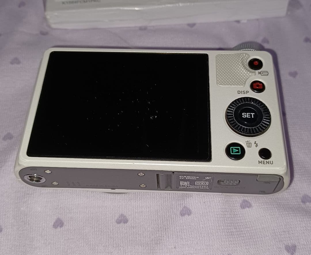 CASIO EXILIM EX-ZR850 デジタルカメラ　ホワイト