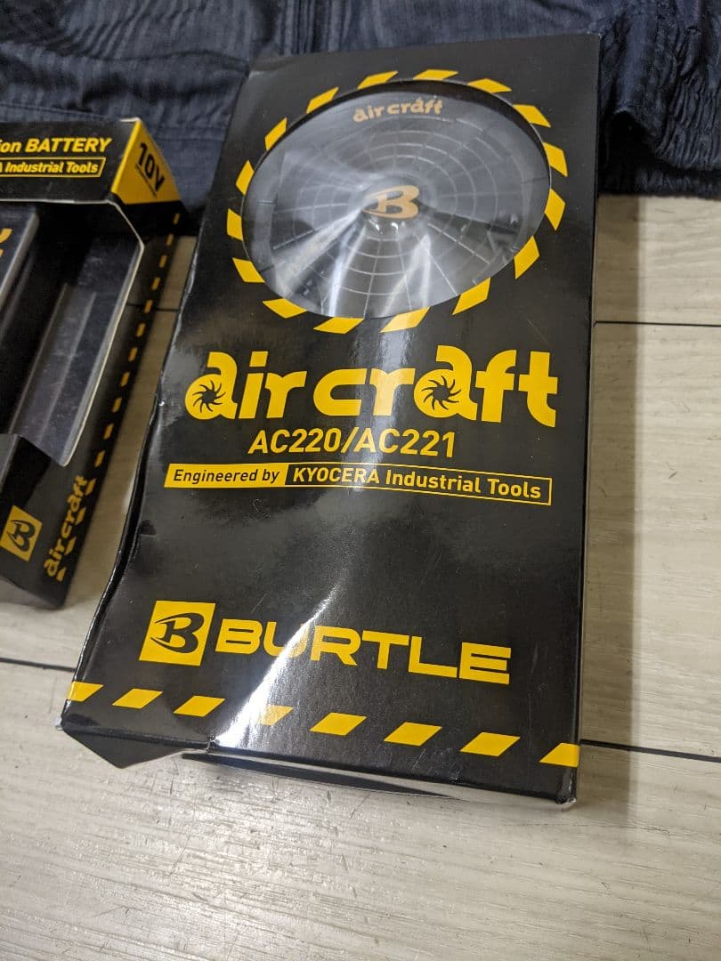 BURTLE　エアークラフト　空調服セットAC210 Li-ion