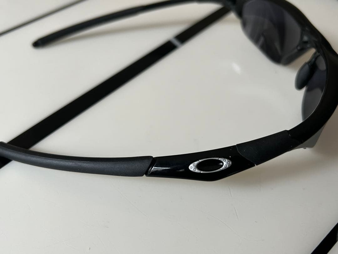 Oakley サングラス　廃盤モデル　made in USA 値下げ！
