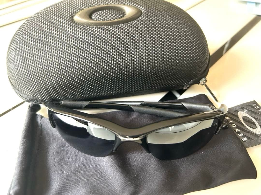Oakley サングラス　廃盤モデル　made in USA 値下げ！