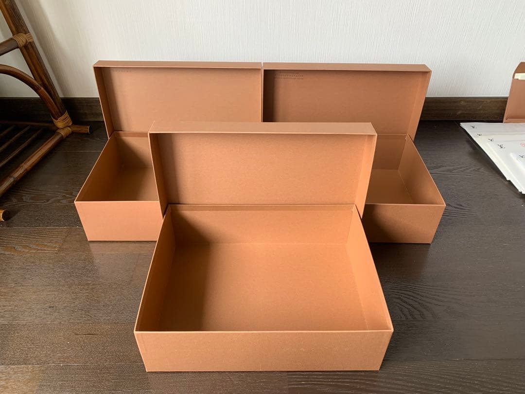 追加写真　空箱 ルイヴィトン 紙袋 ギフトボックス　非売品