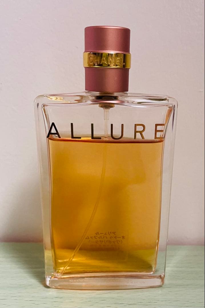 100ml CHANEL ALLURE オードパルファム 【お値下げ不可】