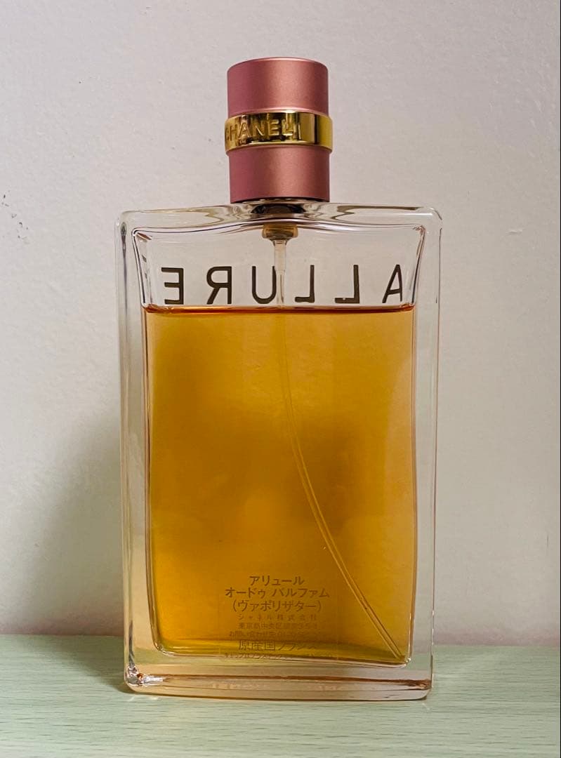 100ml CHANEL ALLURE オードパルファム 【お値下げ不可】