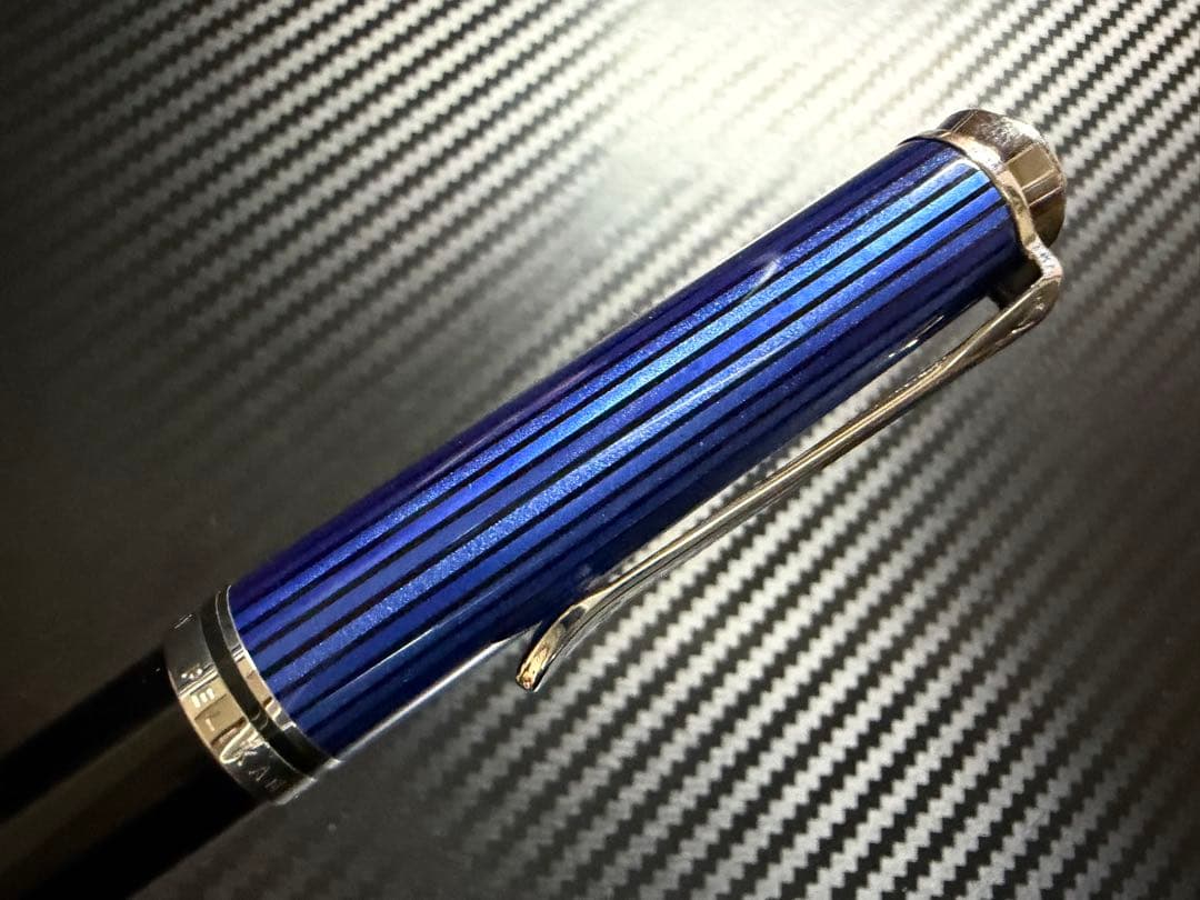 未使用に近い ペリカン スーベレーン K605 青縞 ボールペン