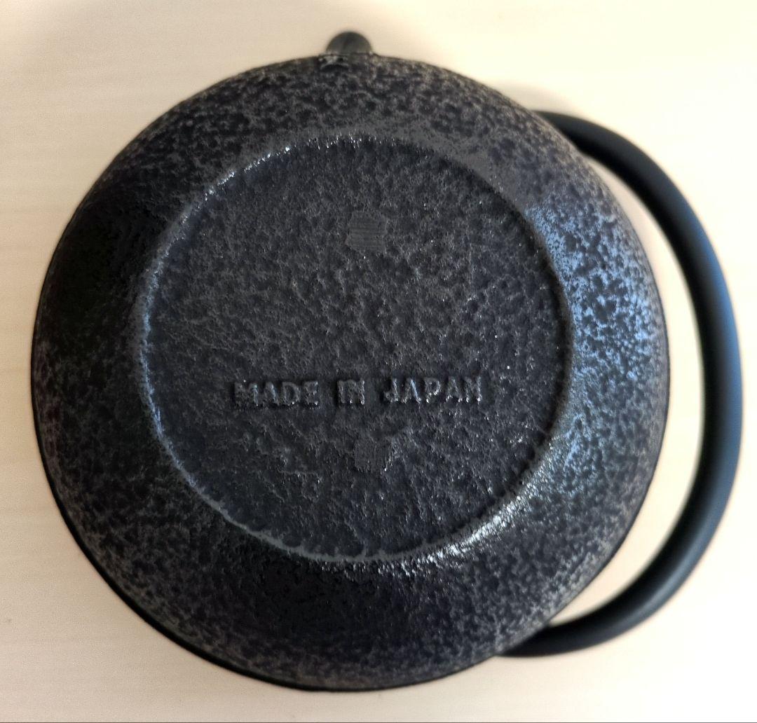 値下げ★【新品】南部鉄器 ボロノイ 鉄瓶 0.6L 箱入り