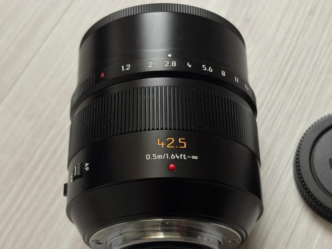 Panasonic 単焦点 LEICA 42.5mm/F1.2 H-NS043
