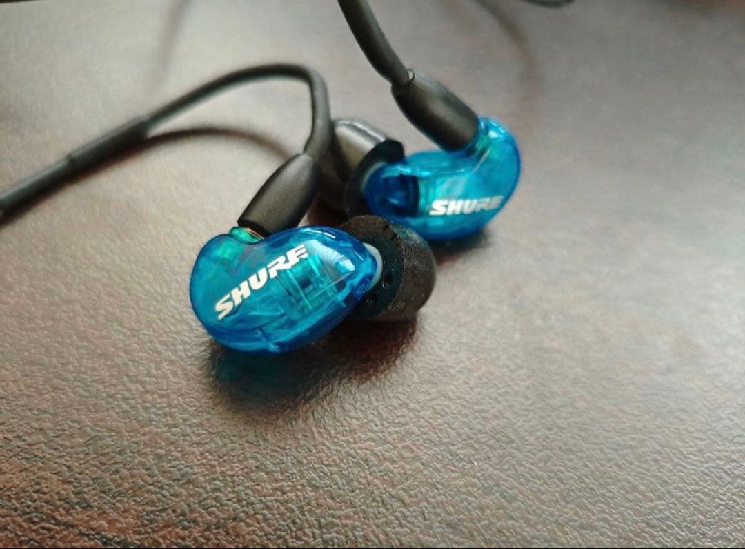 イヤホン shure se215 spe