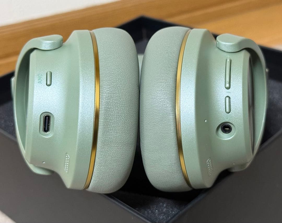 【極美品★】AVIOT WA-V1 ワイヤレスヘッドホン (付属品未使用)