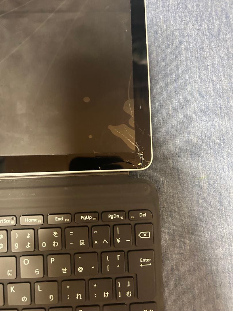 SurfaceGo4 カバーキーボード付き