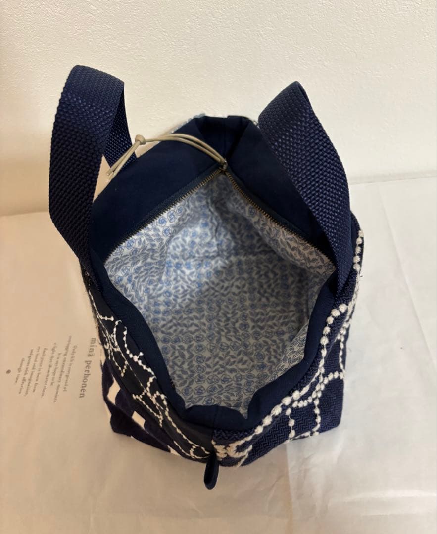 ハンドメイド　ミナ ペルホネン　ピースファブリック　角底トート