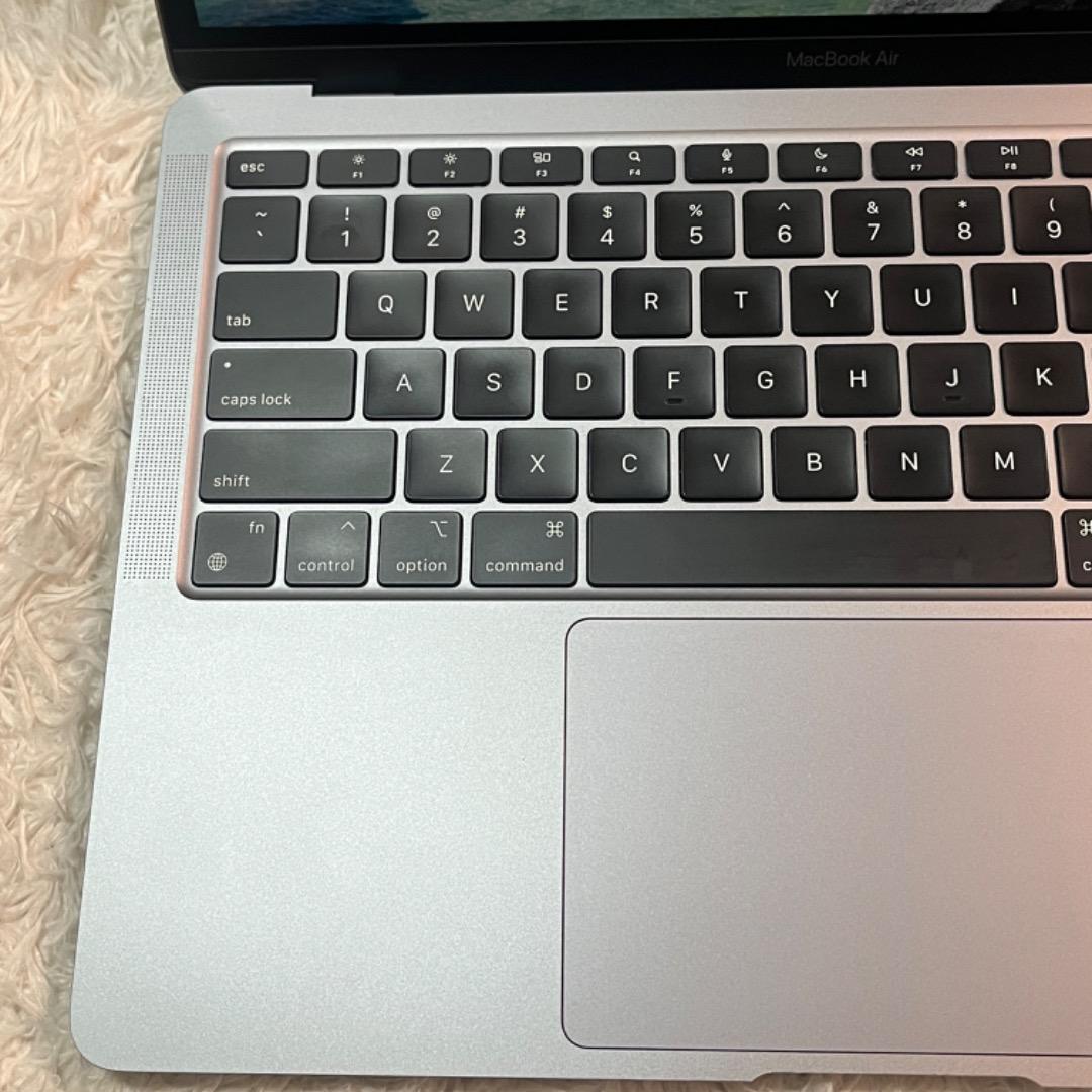 MacBookAir 13インチ M1 16GB/512GB 92% A2338