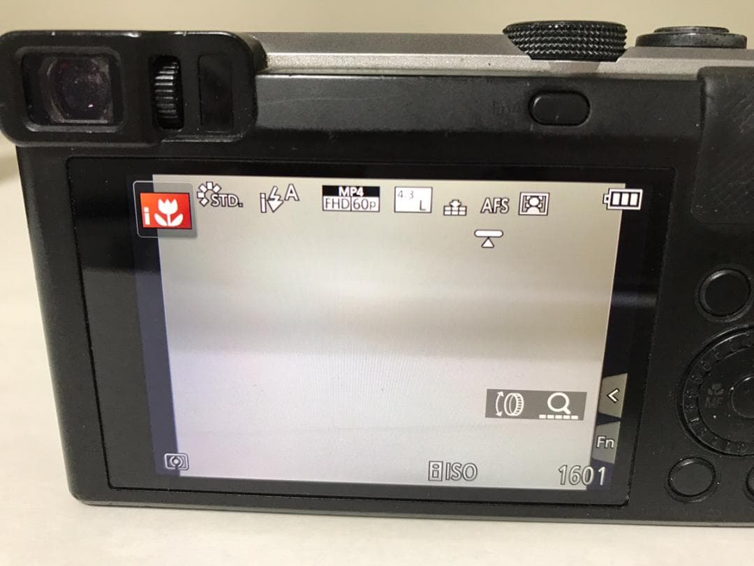 Panasonic DMC-TZ85 シルバー コンパクトデジタルカメラ 箱付き