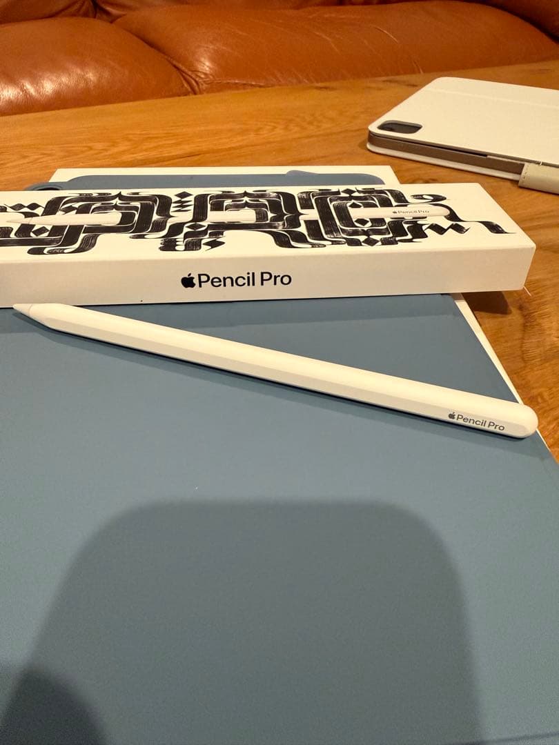 iPad本体 iPadAir M2 256G+Magic Keyboard+pencilPRO