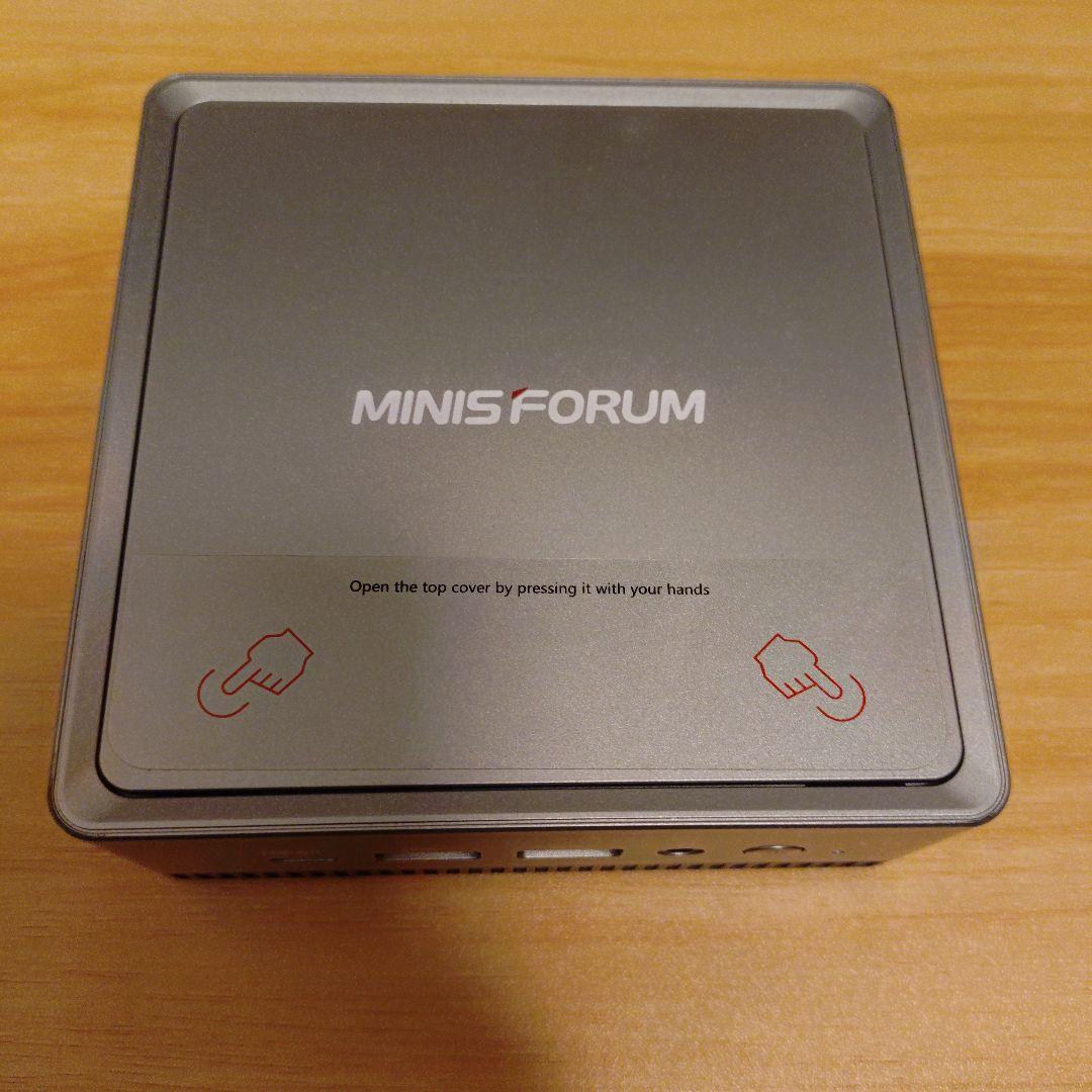 高性能＆軽量　MINISFORUM UM340　ミニPC