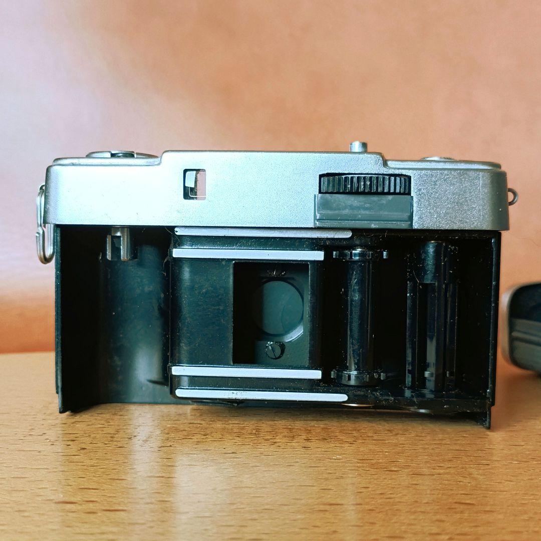 フィルムカメラ【整備、完動品】オリンパスペンEES