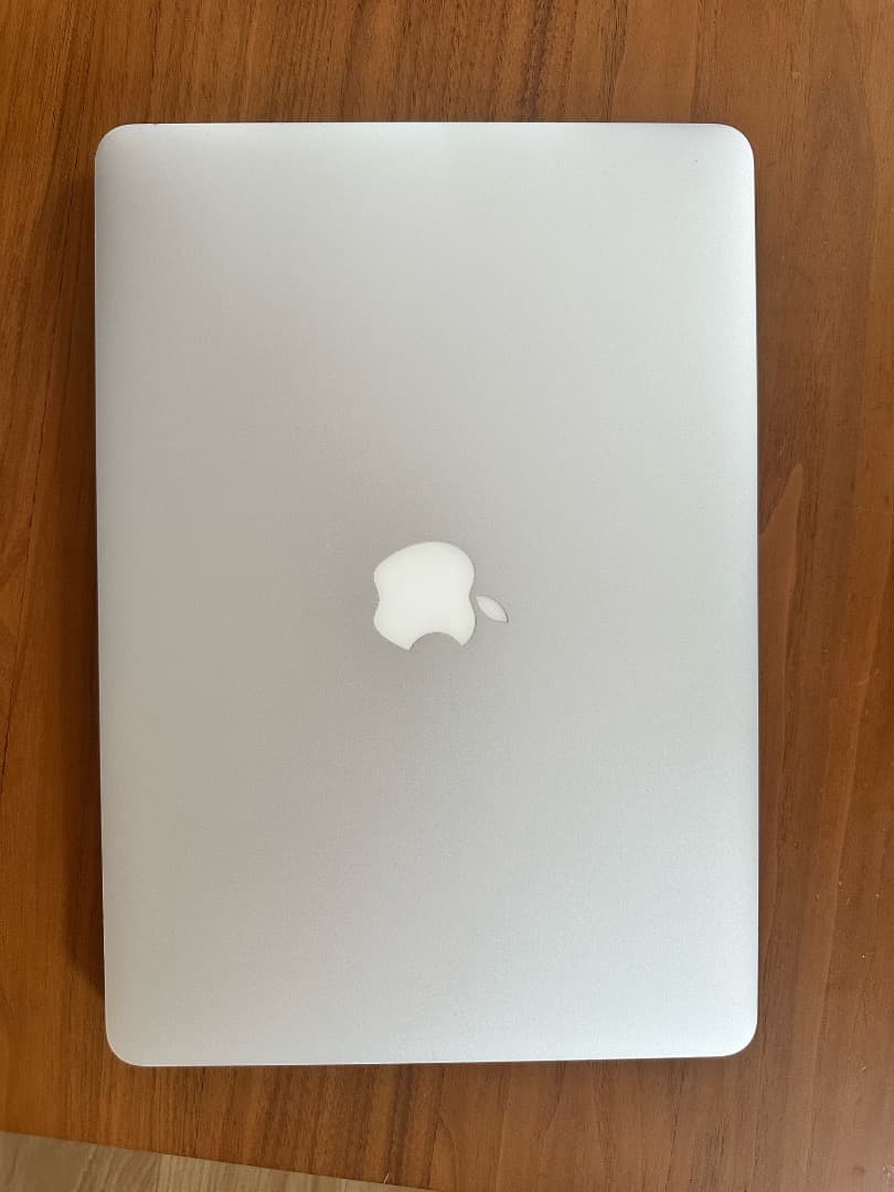 MacBook Air 13inch（2012）バッテリー交換済 2016/10