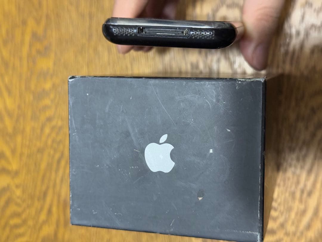 iPhone 2G IMEI一致箱 付属品付 8GB 第1世代 日本未発売 初代