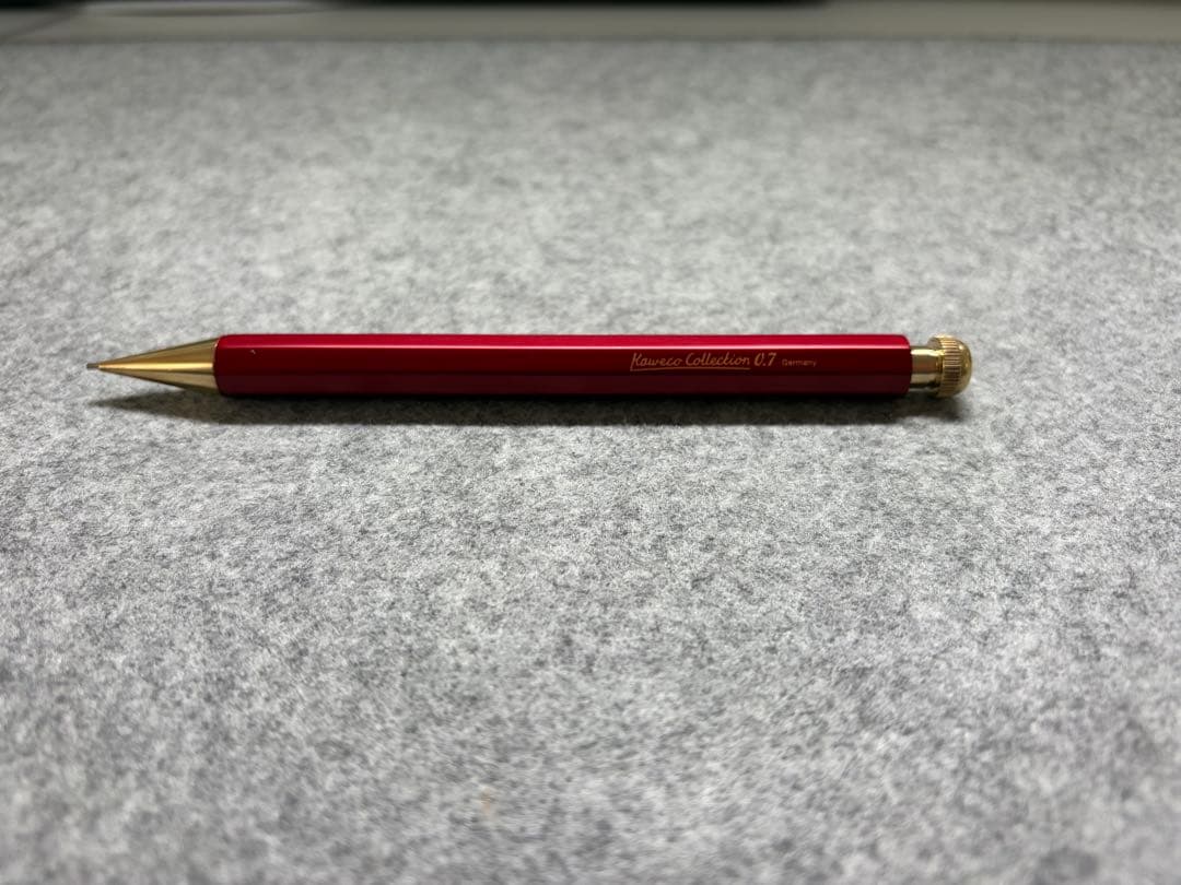 カヴェコレッド　新品未使用