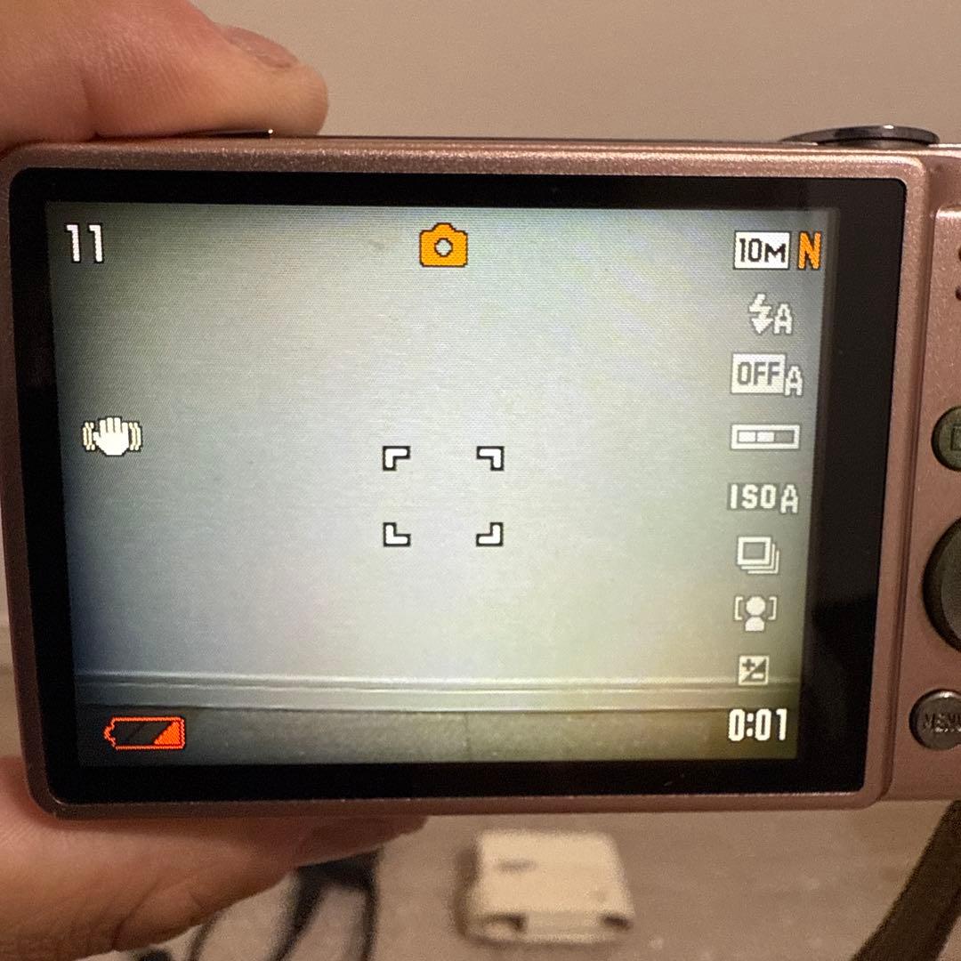 デジカメ　CASIO EXILIM EX-Z300