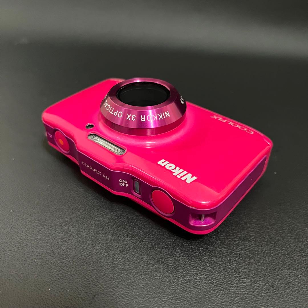 極美品✨Nikon COOLPIX S31 ピンク スマホ転送セット付　デジカメ