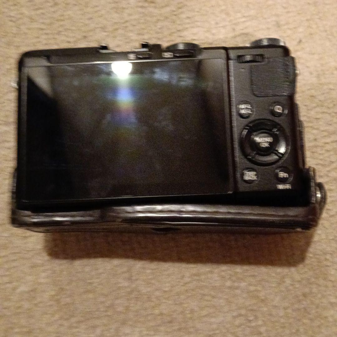 FUJIFILM X70 コンパクトデジタルカメラ