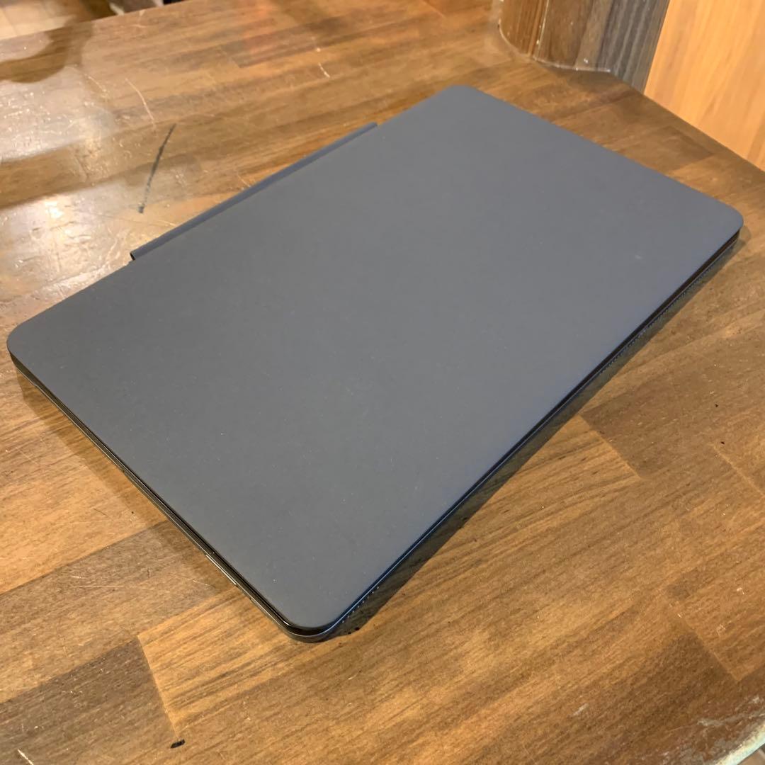 富士通　タブレットノートPC ARROWS Tab R726/P 2018年製
