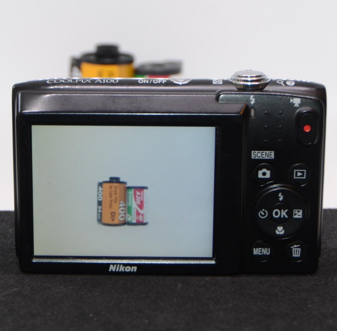 NIKON ニコン COOLPIX A100 シルバー (動作確認済)