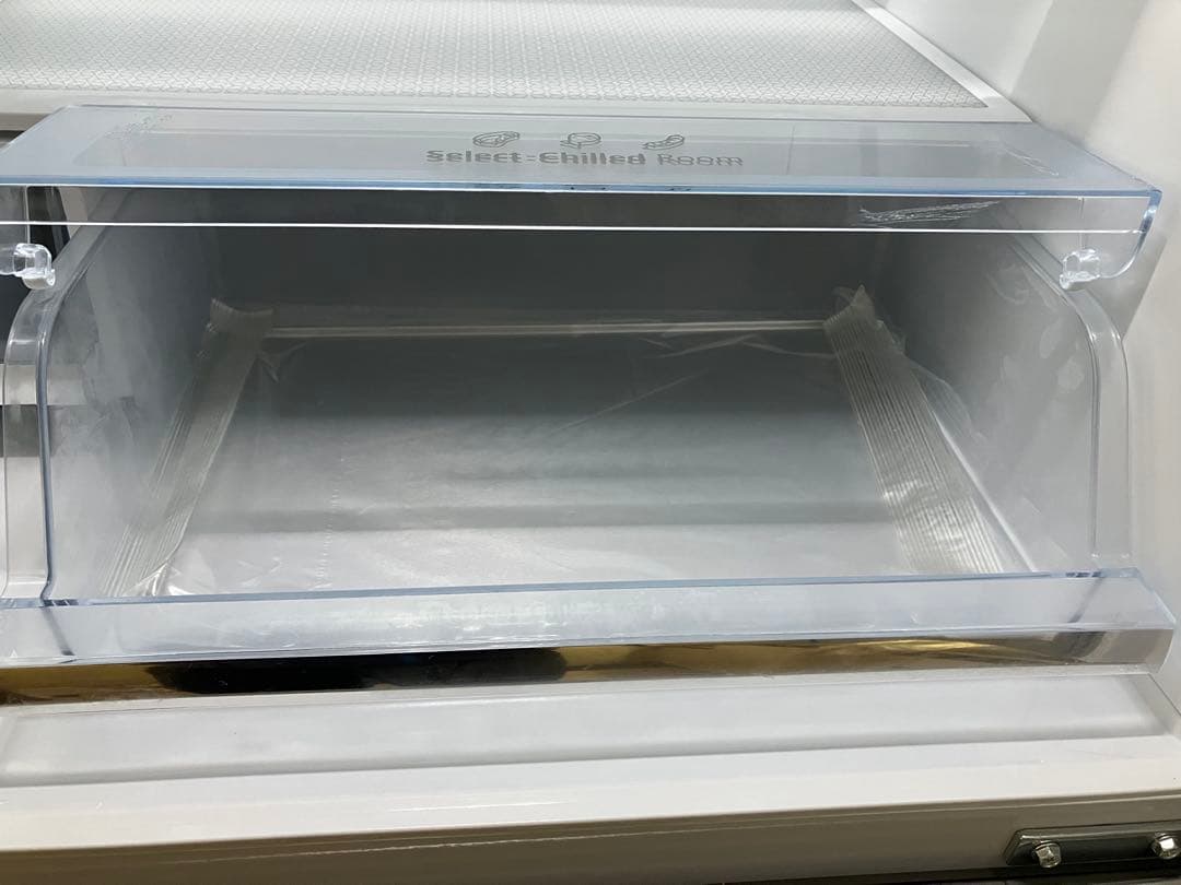 送料込み！3ドア冷凍冷蔵庫　YRZ-F36K 358L