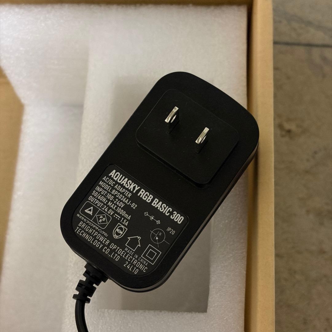 ADA アクアスカイ RGB ベーシック 300