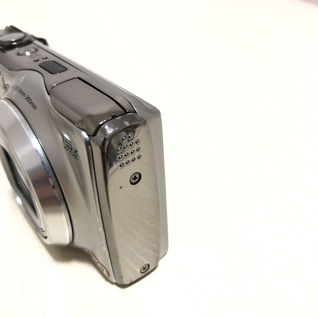 富士フイルム　FUJIFILM FINEPIX F300 EXR