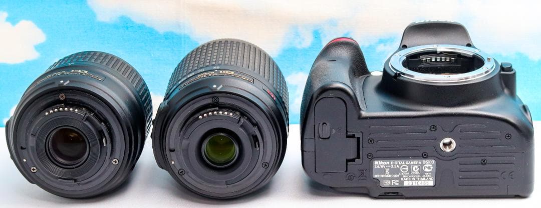 ニコン Nikon D5100⭐️スマホ転送⭐️届いてすぐ使える⭐️ダブルレンズ