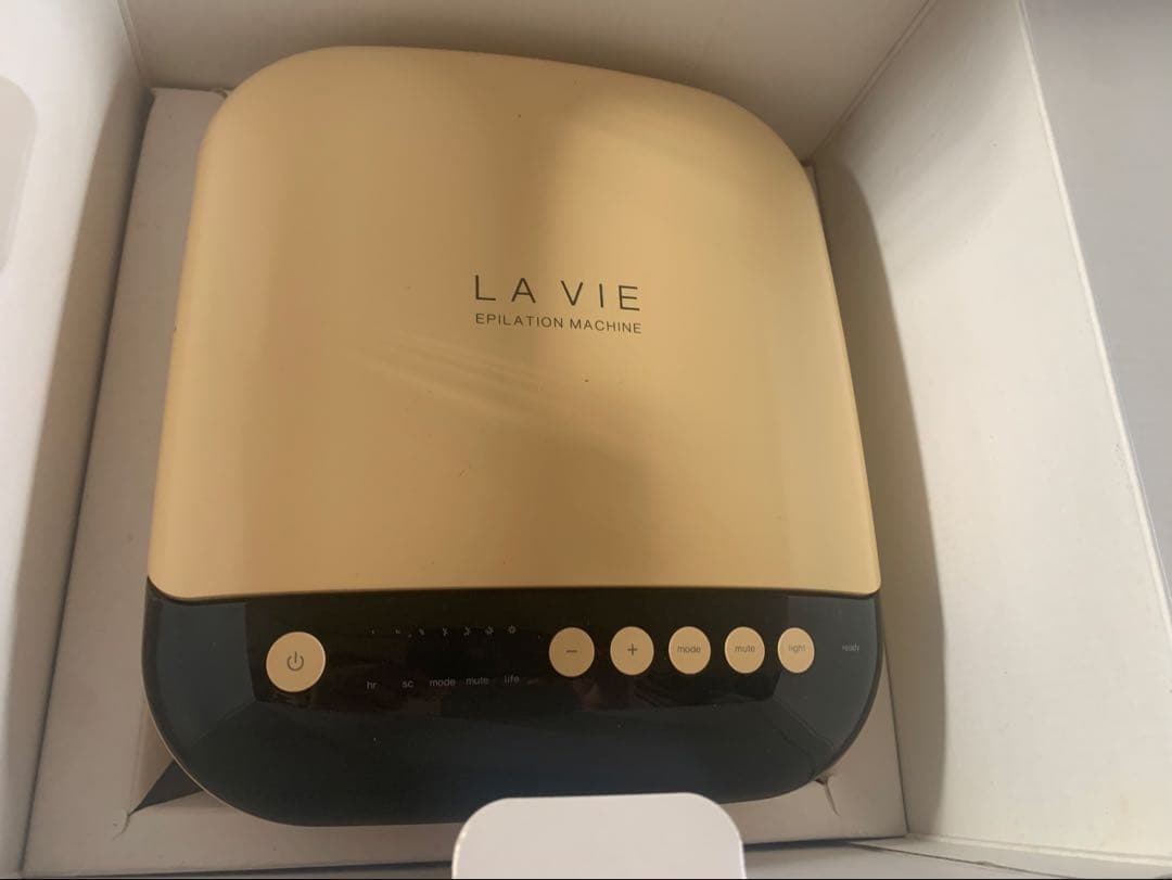 家庭用光美容器 LAVIE（ラヴィ）