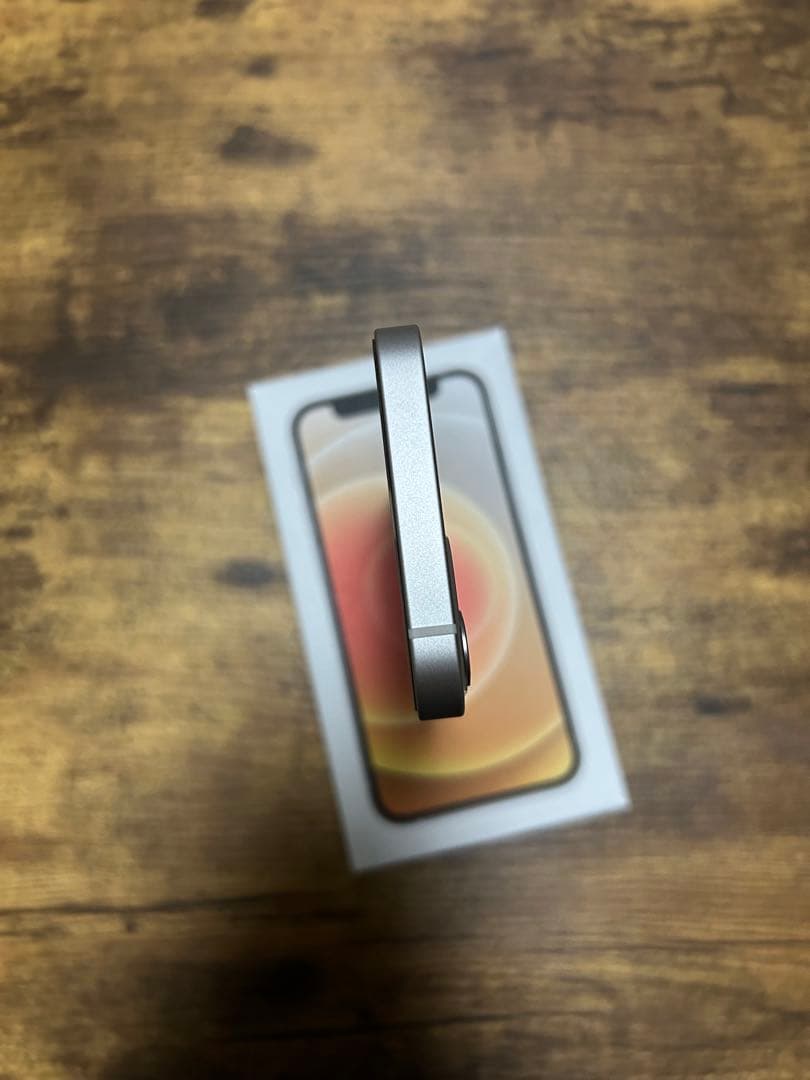 【美品】iPhone12mini ホワイト 64GB 84% SIMフリー