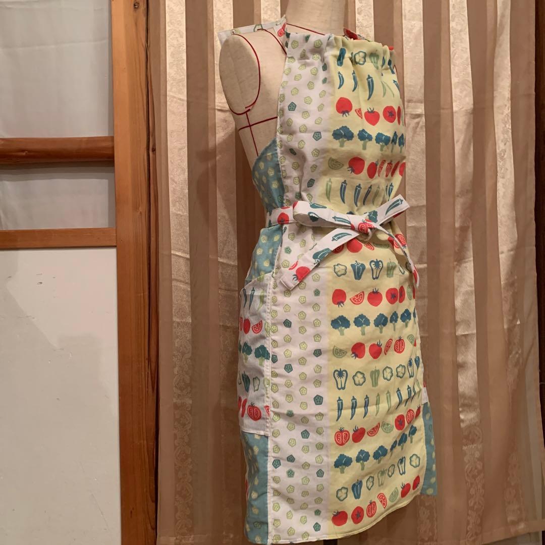 野菜　エプロン