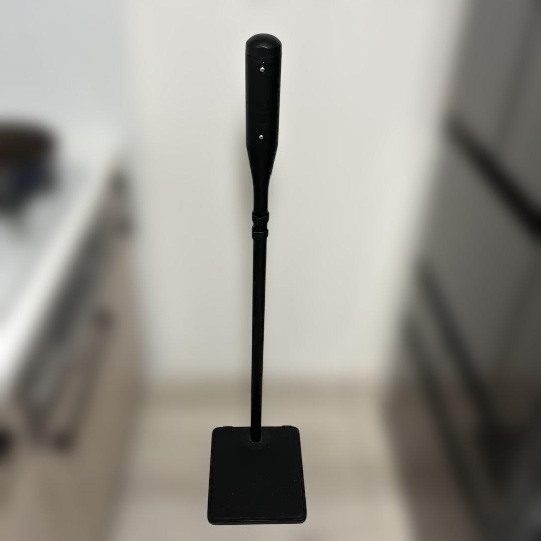 K*郎様 Dyson ダイソン SV12コードレスクリーナー スタンド付き