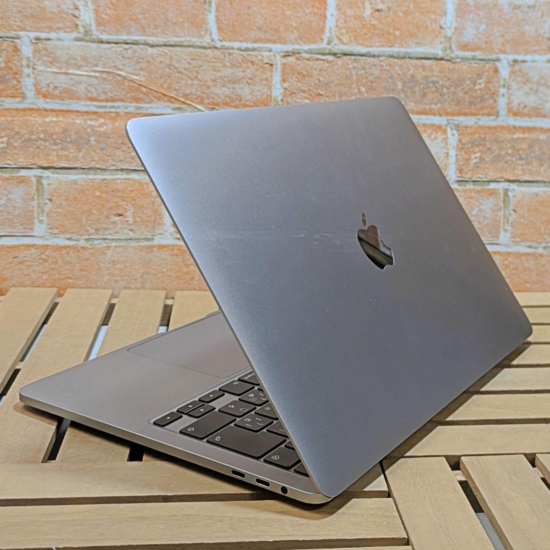 2653)MacBook Pro 2020 1TB i5 16G バッテリ良◎