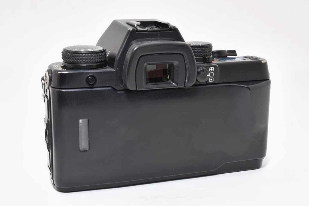 コンタックス Contax アリア Aria 一眼レフ フィルムカメラ 3000