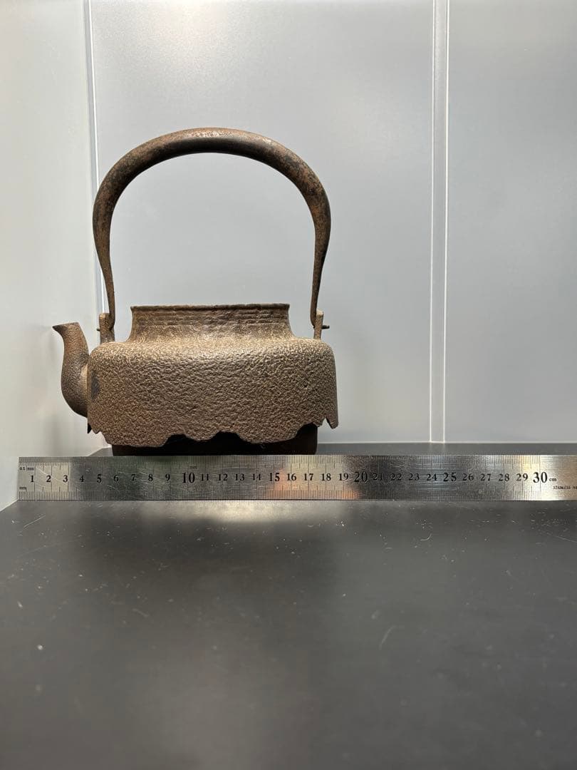希少 大國寿朗造 鉄瓶 茶道具 茶器 古美術 骨董品 名誉 大日本釜師 名人