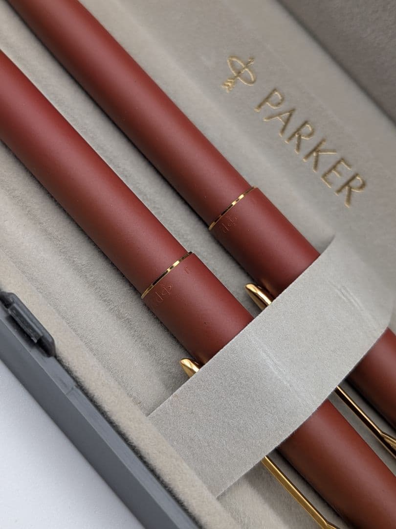 【新品未使用品】PARKER マットボルドー シャープペンシル２本セット 箱付き