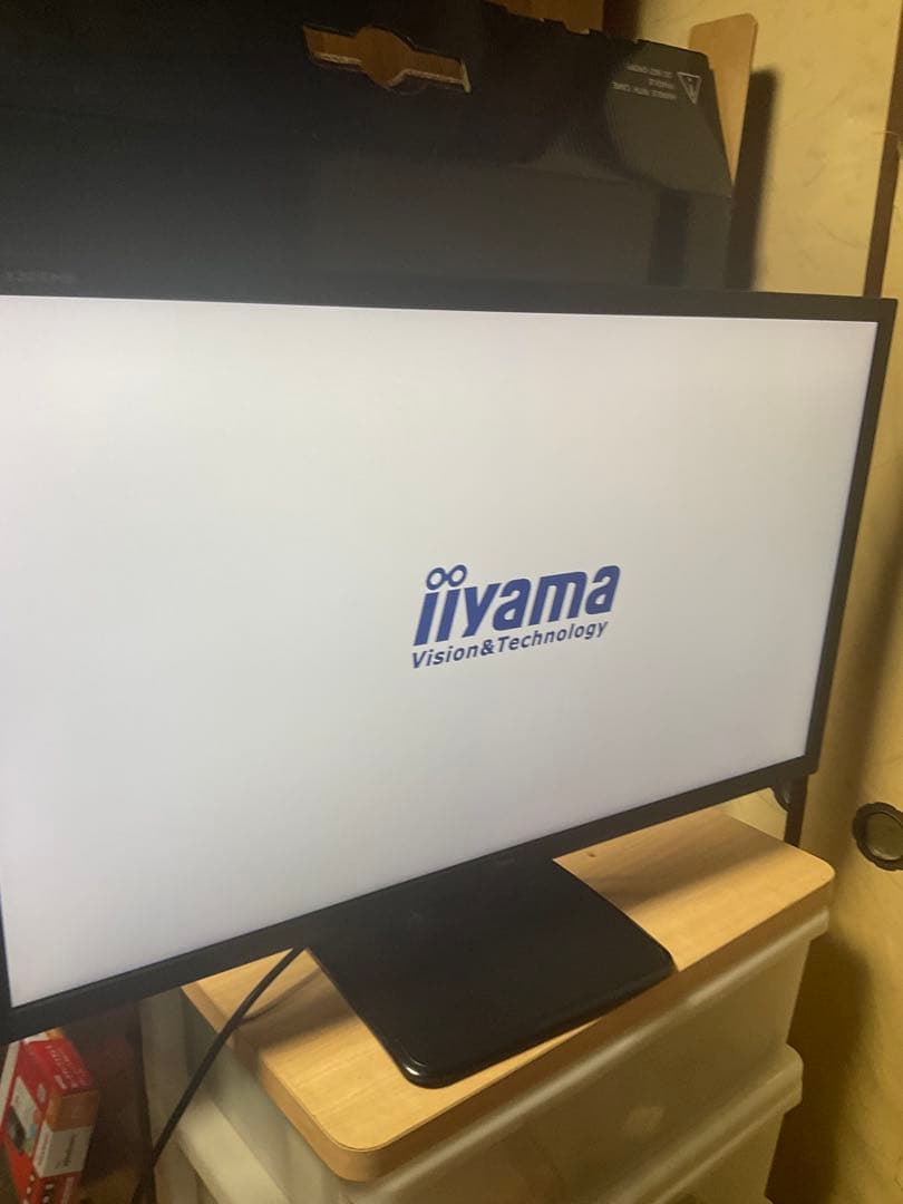 iiyama Pro Lite X3291HS 本体