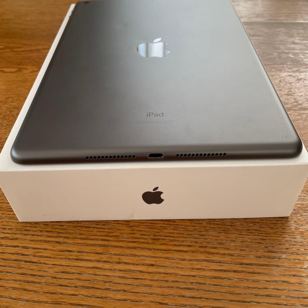 iPad 第9世代 256GB Wi-Fiモデル スペースグレイ