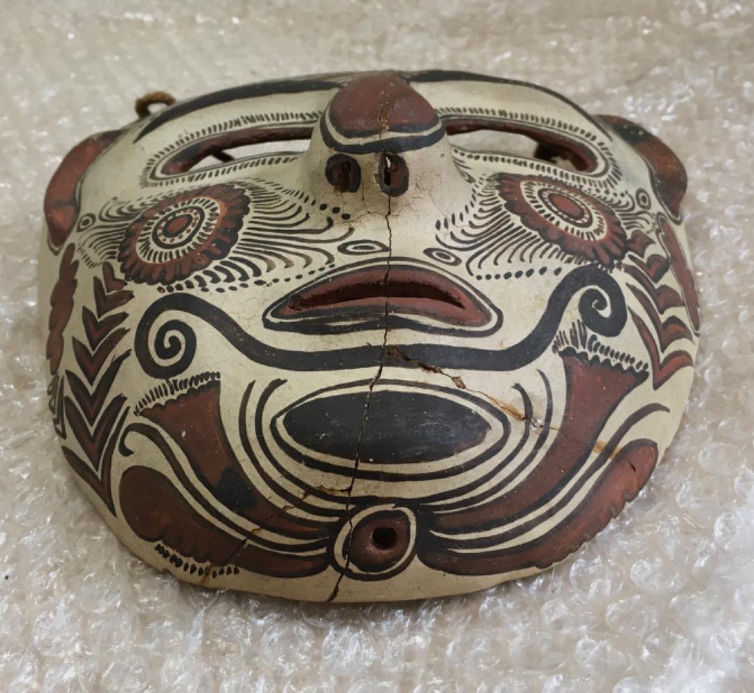 ○メキシコ民芸品 土焼仮面 テコラッタ フォークアート お面