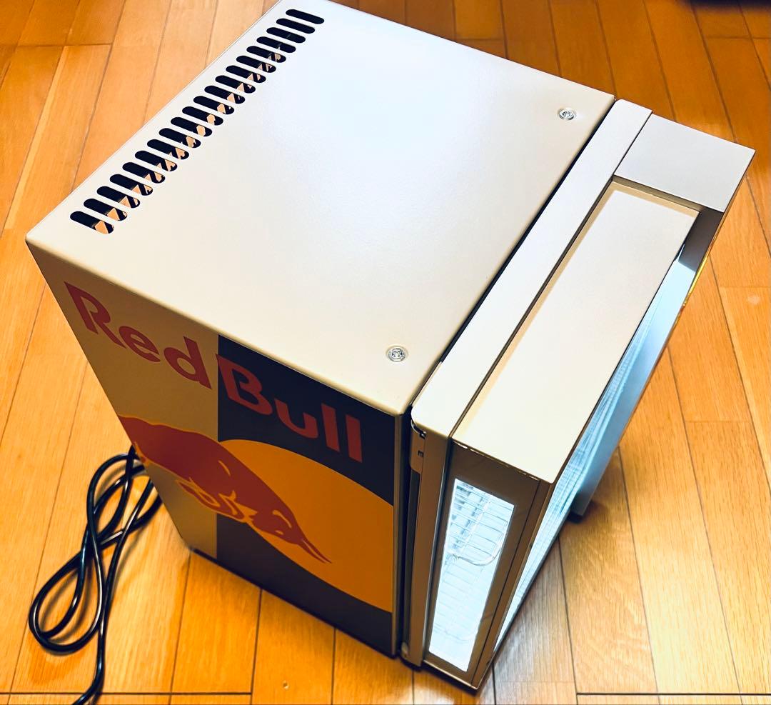 【新品未使用】 RedBull レッドブル 卓上 冷蔵庫 ショーケース 非売品